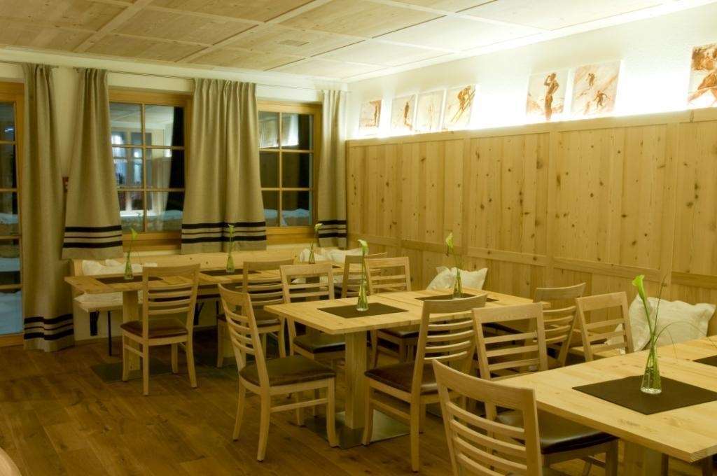Hôtel Der Waldhof à Sankt Anton am Arlberg Restaurant photo